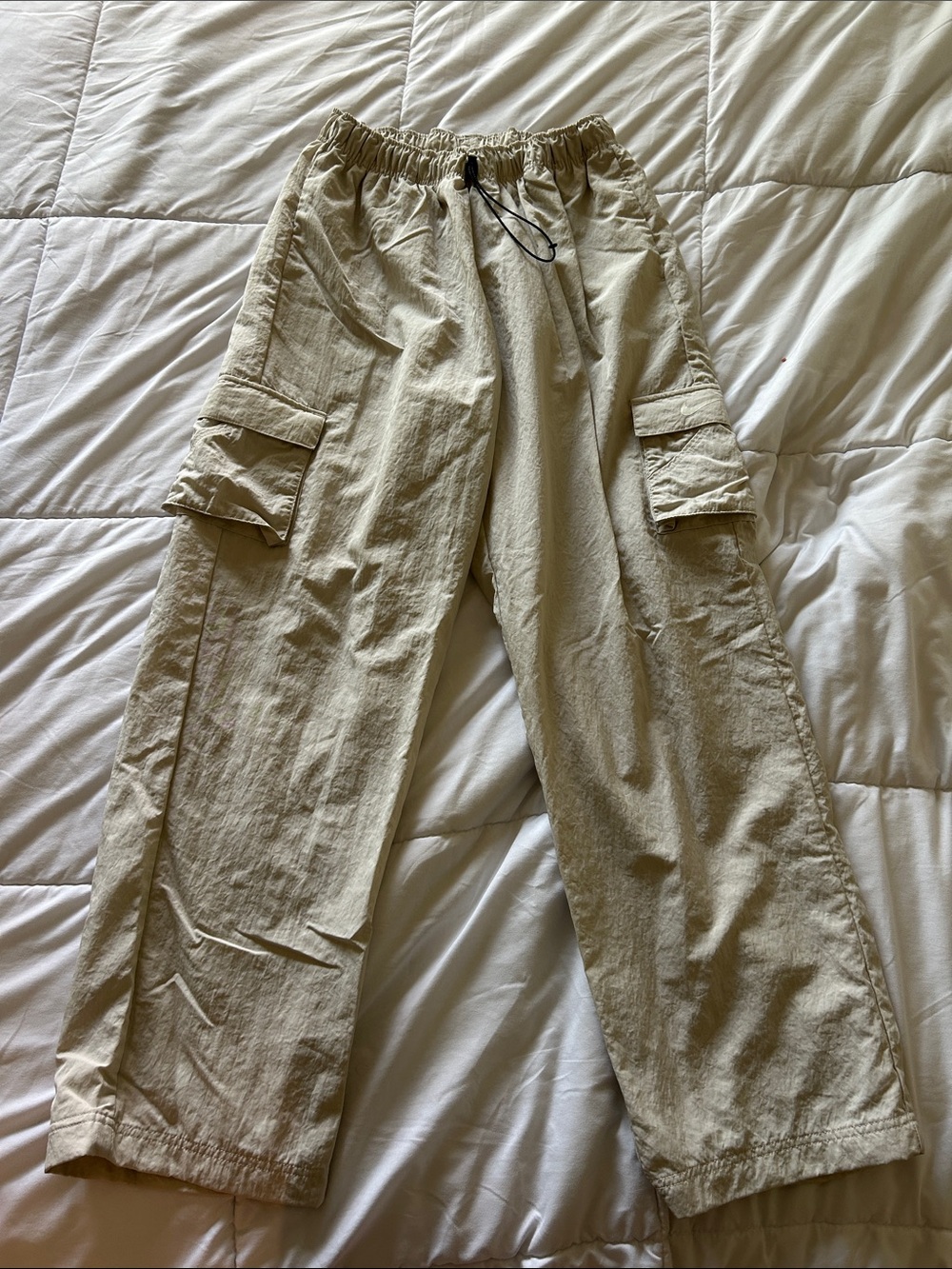 Nike Beige Cargo Women’s Pants — Elastic Waist